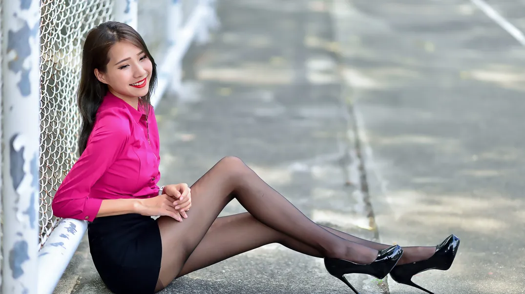 [Mzsock] NO.199 Anita Huang Yunfei OL black silk high heels beautiful legs street photography#[105P]-2