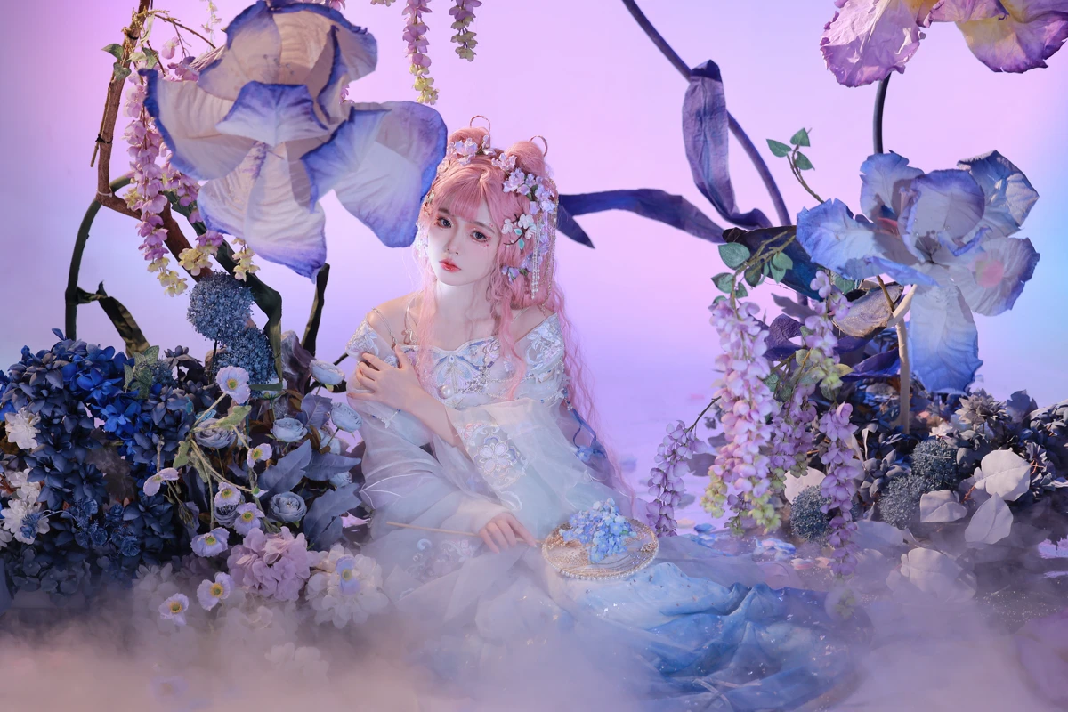 [YITUYU] 2023.01.07 Vol.2857 – Flower Moon Night Butterfly Dream Cat in arms ovo#[22P]-2