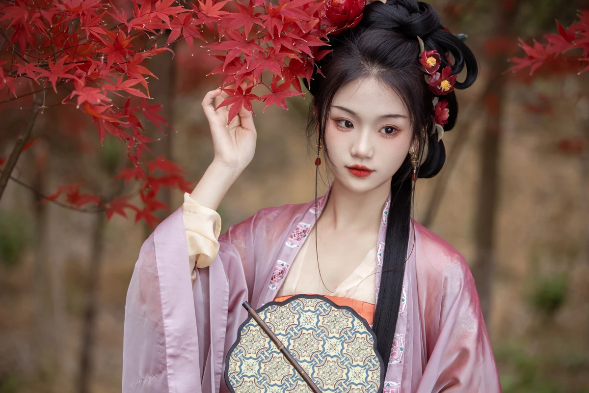 [YITUYU] 2023.02.07 Vol.2994 Evening Maple Song Wanjiang Pavilion#[34P]-2