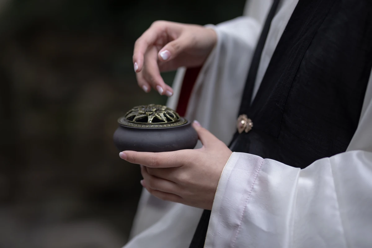 [YITUYU] 2023.05.20 Vol.3050 – Late Ming Dynasty 姌Rr#[34P]-2