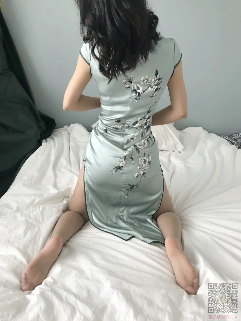 [Mzsock] NO.115 Sister Nia Qiaoqiao’s sexy cheongsam at home street photography#[64P]-4