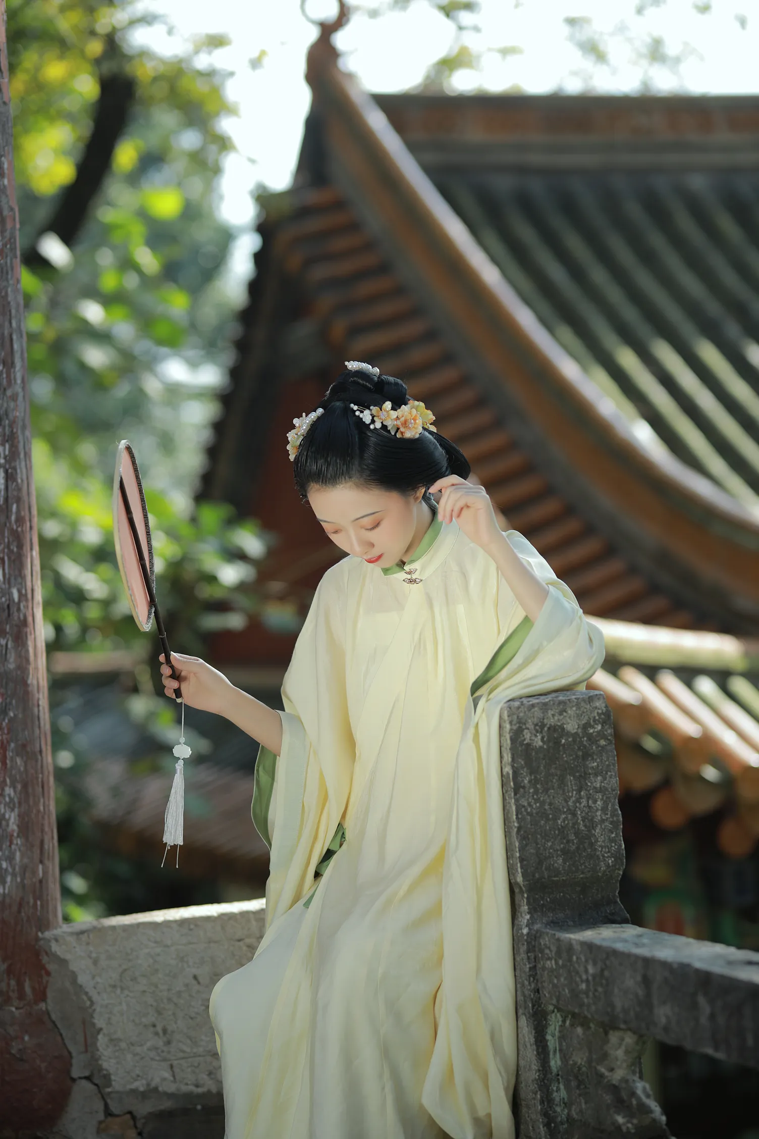 [YITUYU] 2022.11.30 Vol.2561 – Light Spring Mountain YunFleur#[40P]-9