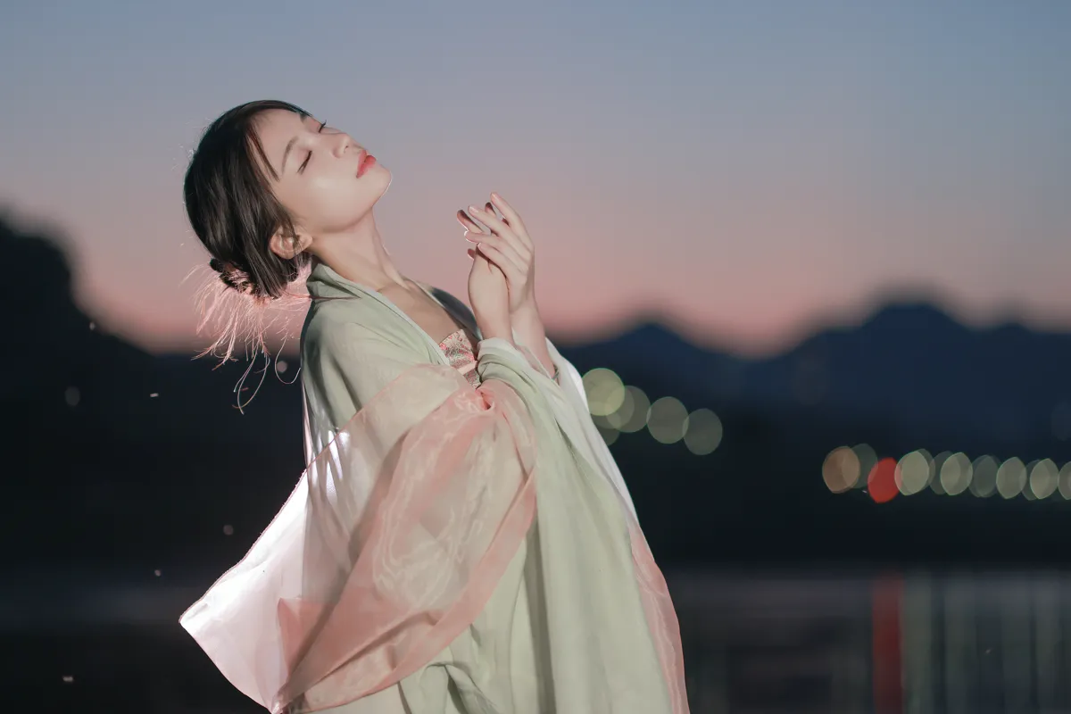 [YITUYU] 2022.12.15 Vol.2686 – Galaxy Rolls and rolls#[23P]-5