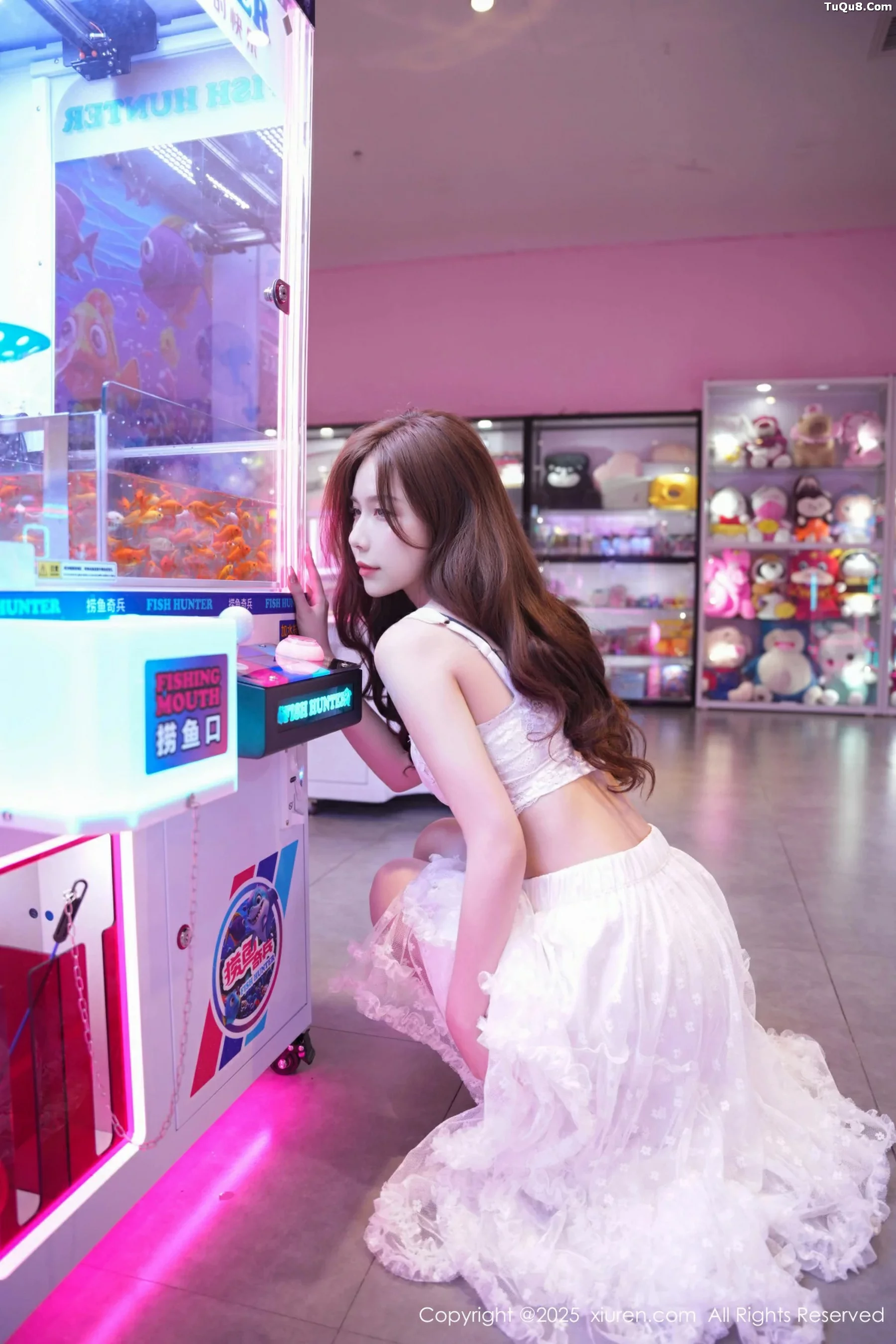 [XiuRen] 20250922 N10791 Shoot the cucumber#[74P]-2