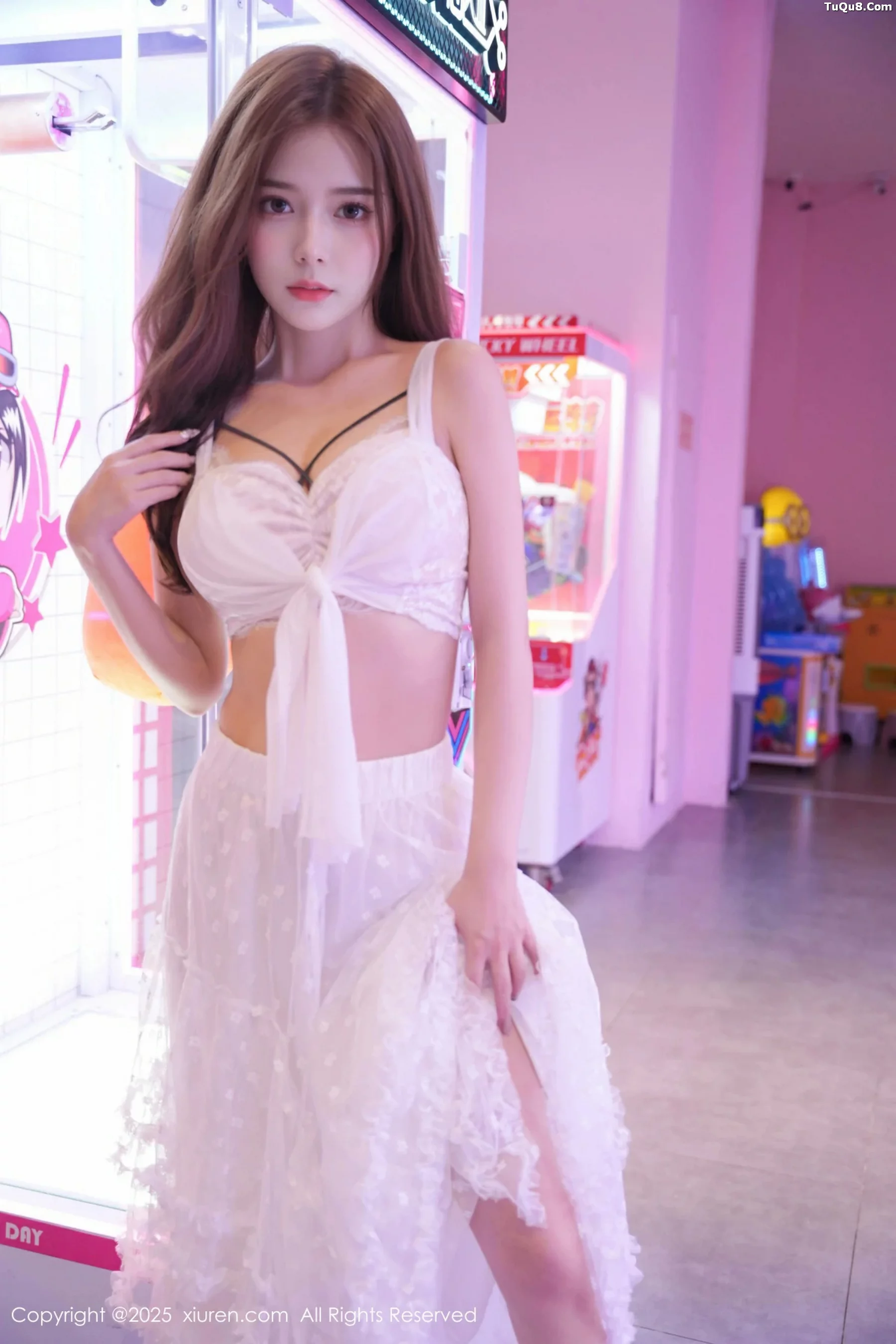 [XiuRen] 20250922 N10791 Shoot the cucumber#[74P]-3