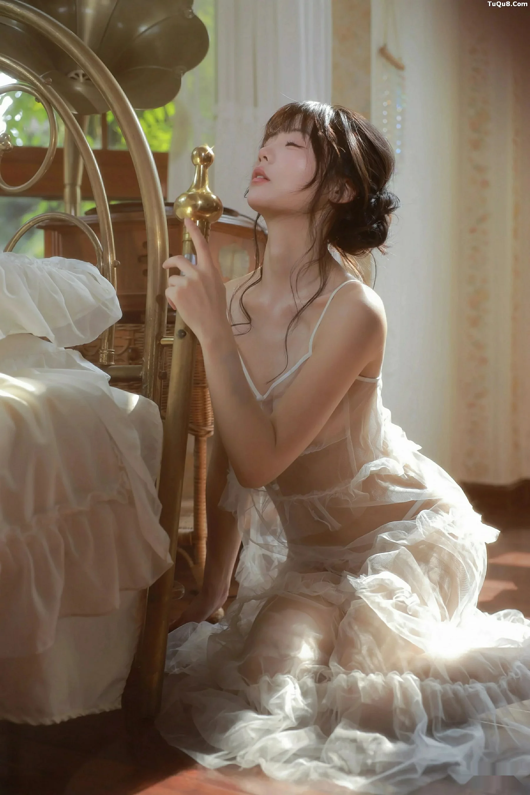 [XiuRen] 20250924 N10799 Bella She#[73P]-1