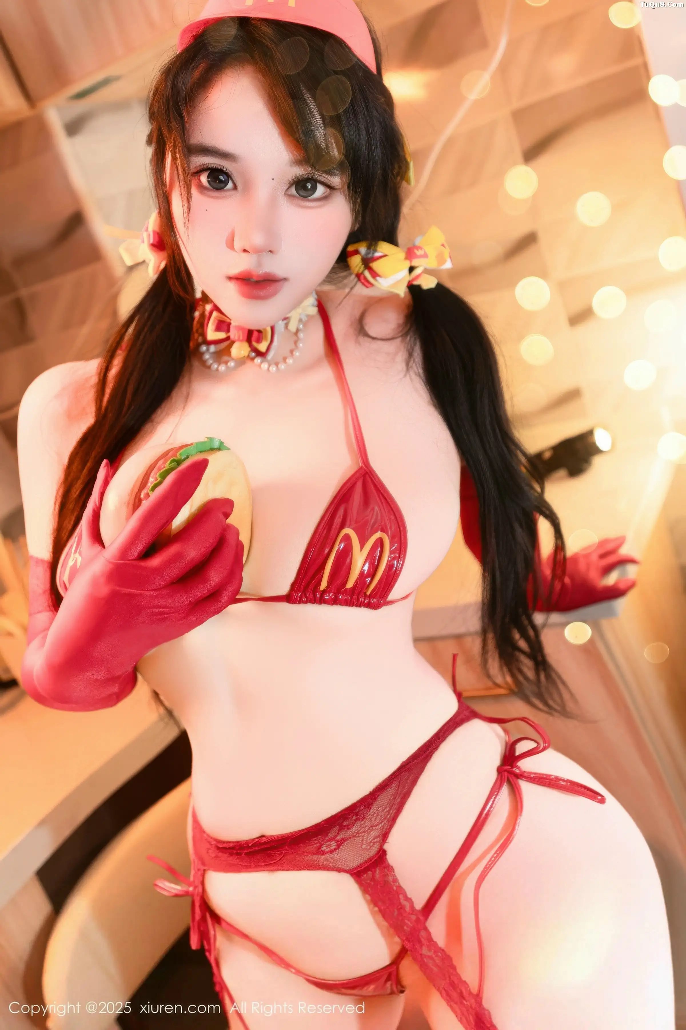 [XiuRen] 20251225 N11154 Xixi loves eating strawberries#[78P]-4