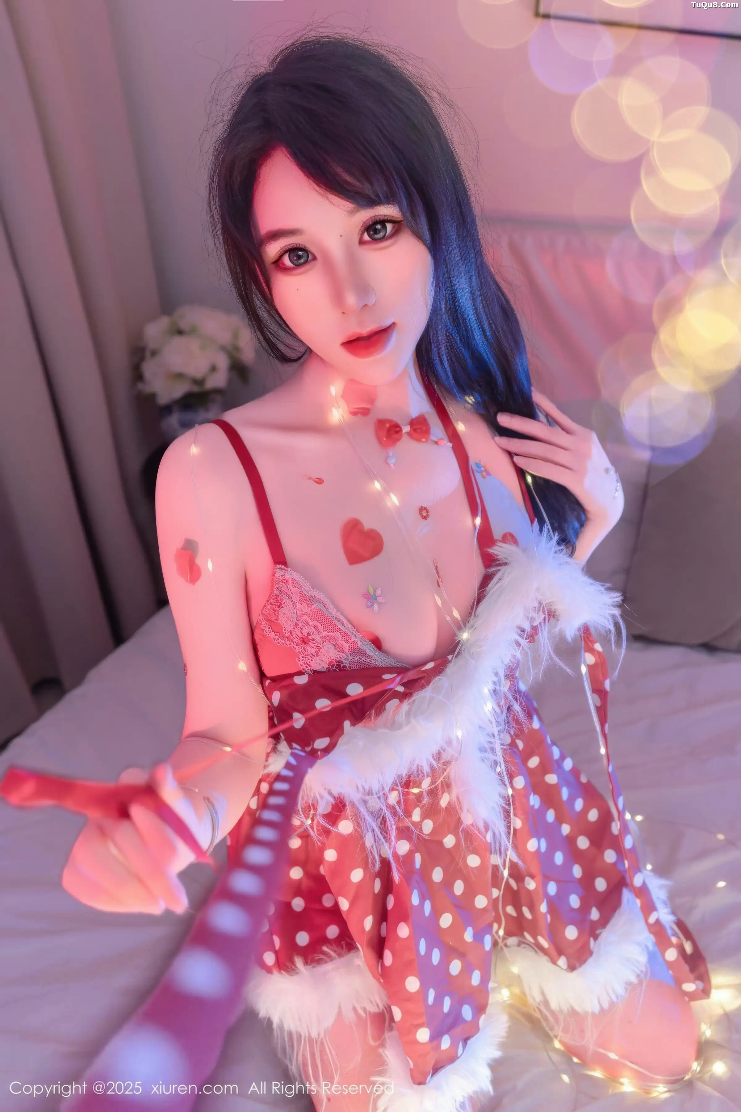 [XiuRen] 20251225 N11154 Xixi loves eating strawberries#[78P]-9