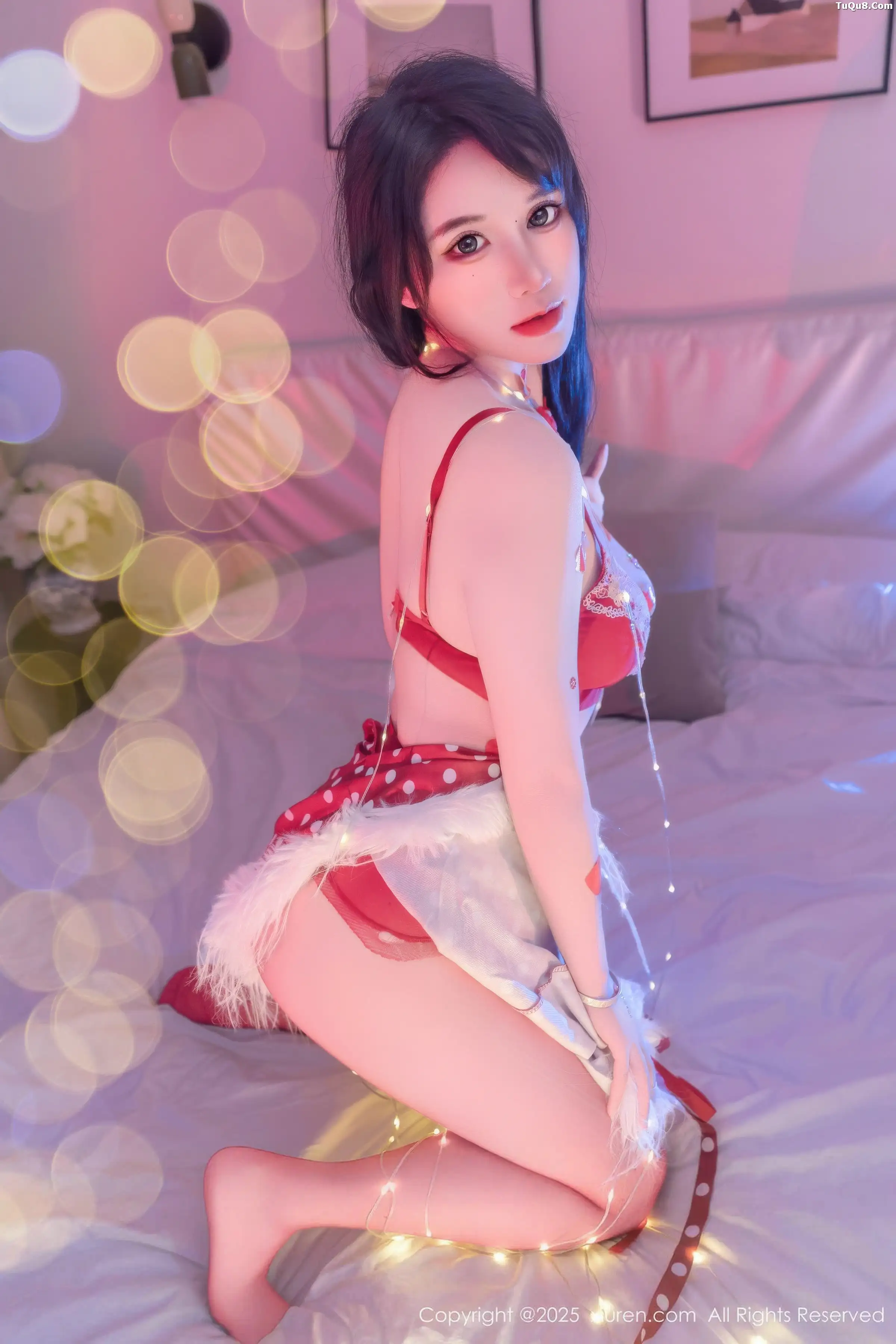 [XiuRen] 20251225 N11154 Xixi loves eating strawberries#[78P]-8