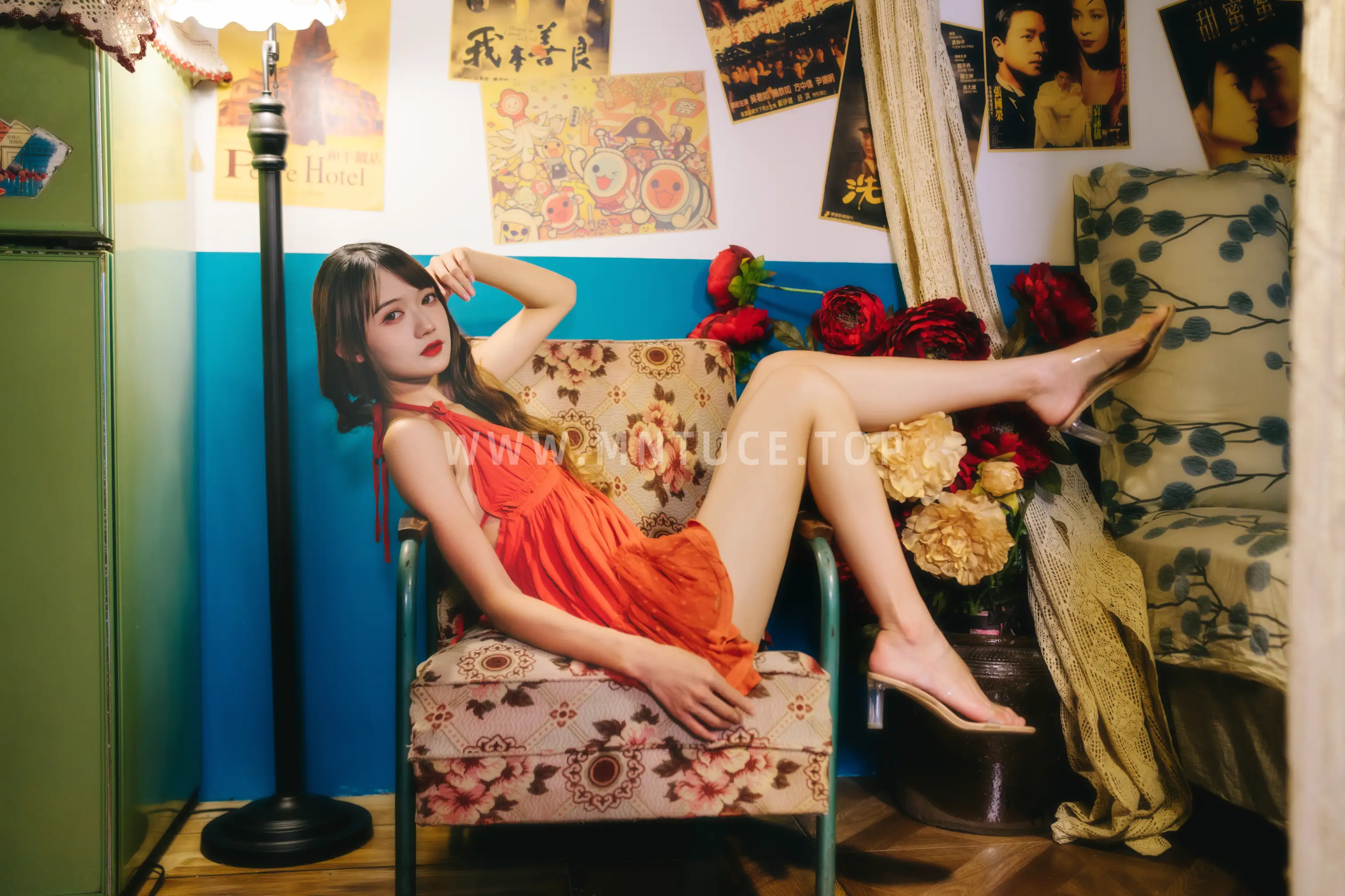 [YITUYU] 2022.09.19 Vol.1987 – Romantic Hong Kong Style Rabbit ZZZ Don’t eat carrots#[29P]-8