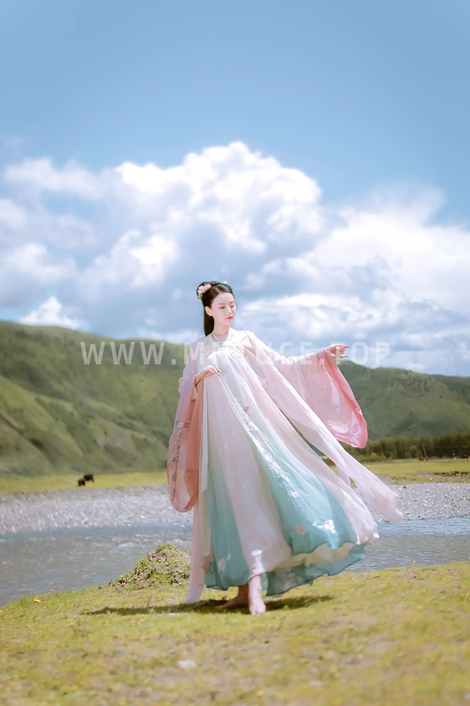 [YITUYU] 2022.02.03 Vol.744 – Outing Tingting#[22P]-10