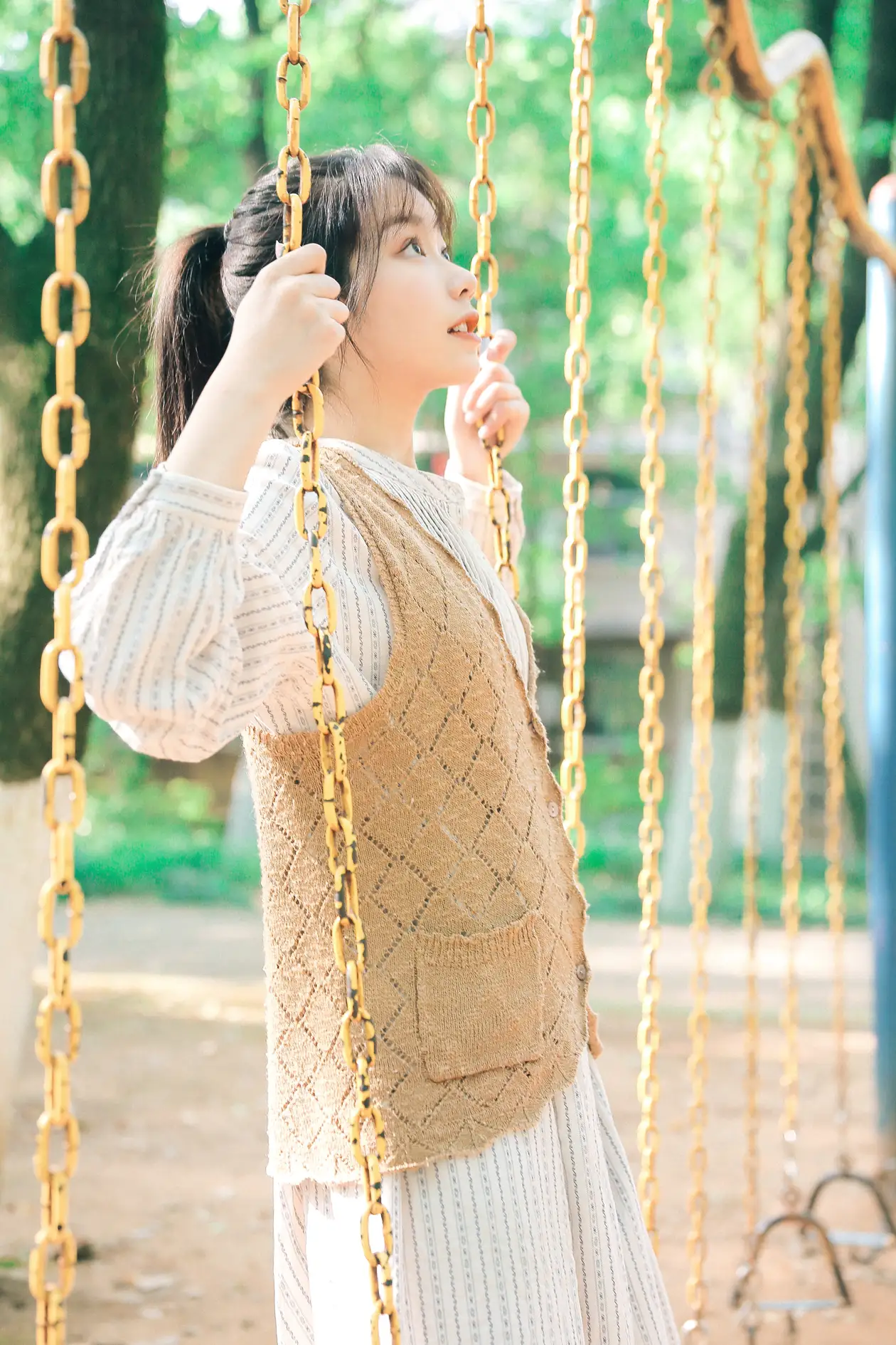 [YITUYU] 2022.05.18 Vol.0921 – Late Summer Breeze Zi Ao#[25P]-3