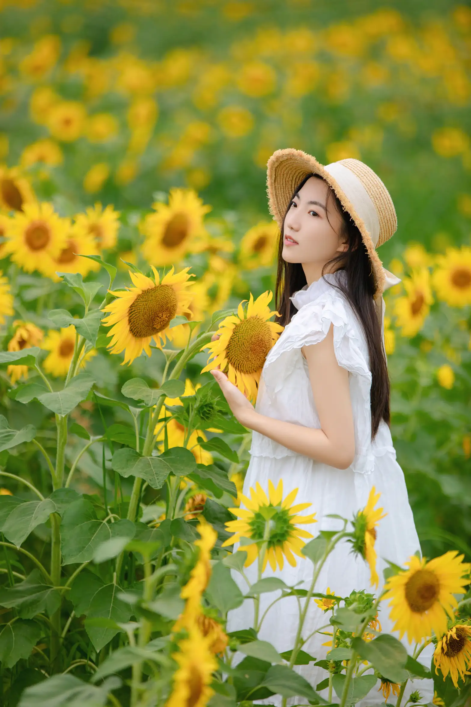 [YITUYU] 2022.08.22 Vol.1766 – Sunflower Girl chestnut#[22P]-4