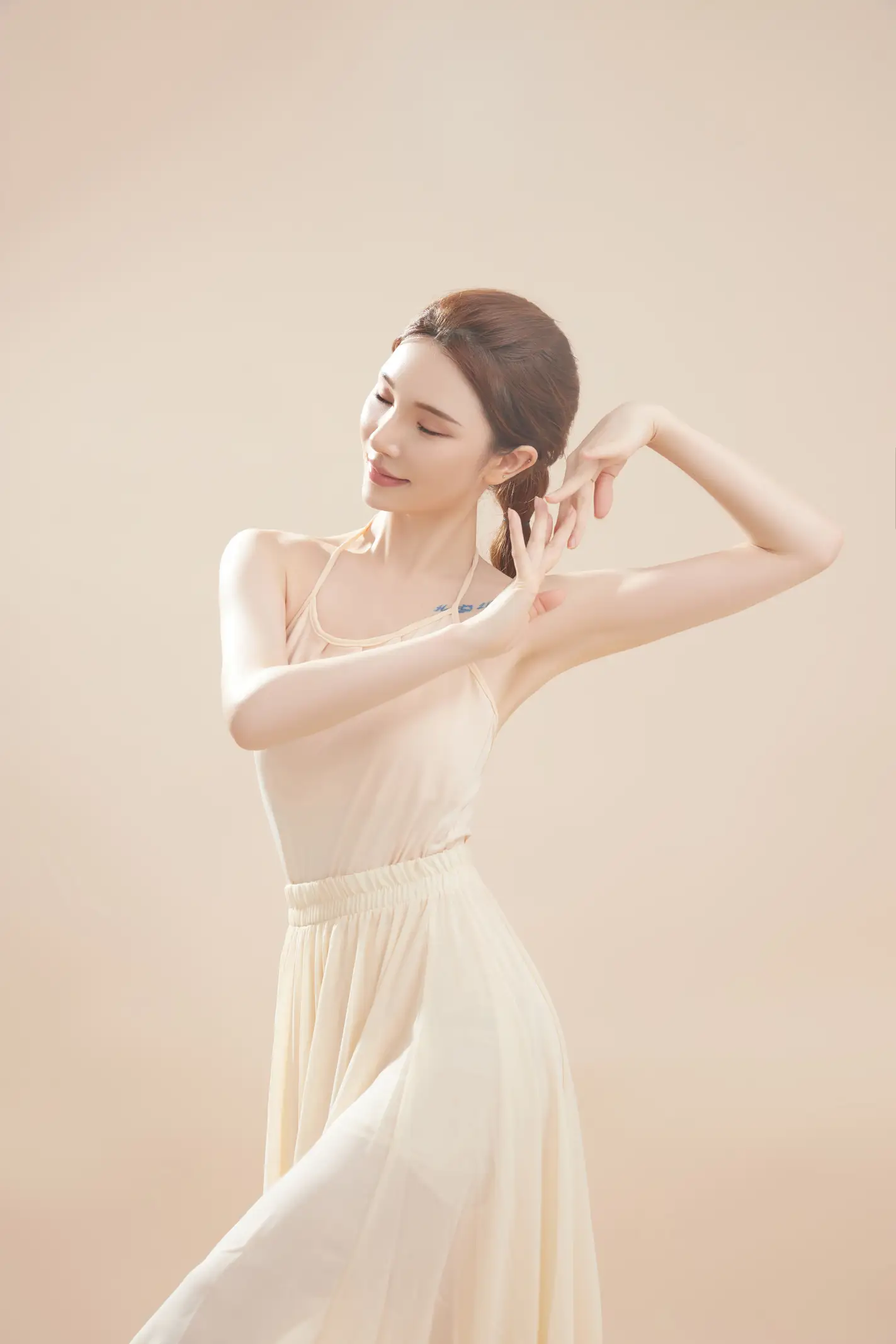 [YITUYU] 2022.09.19 VOL.1990 — Skirt Ao Jiaojun#[22P]-2