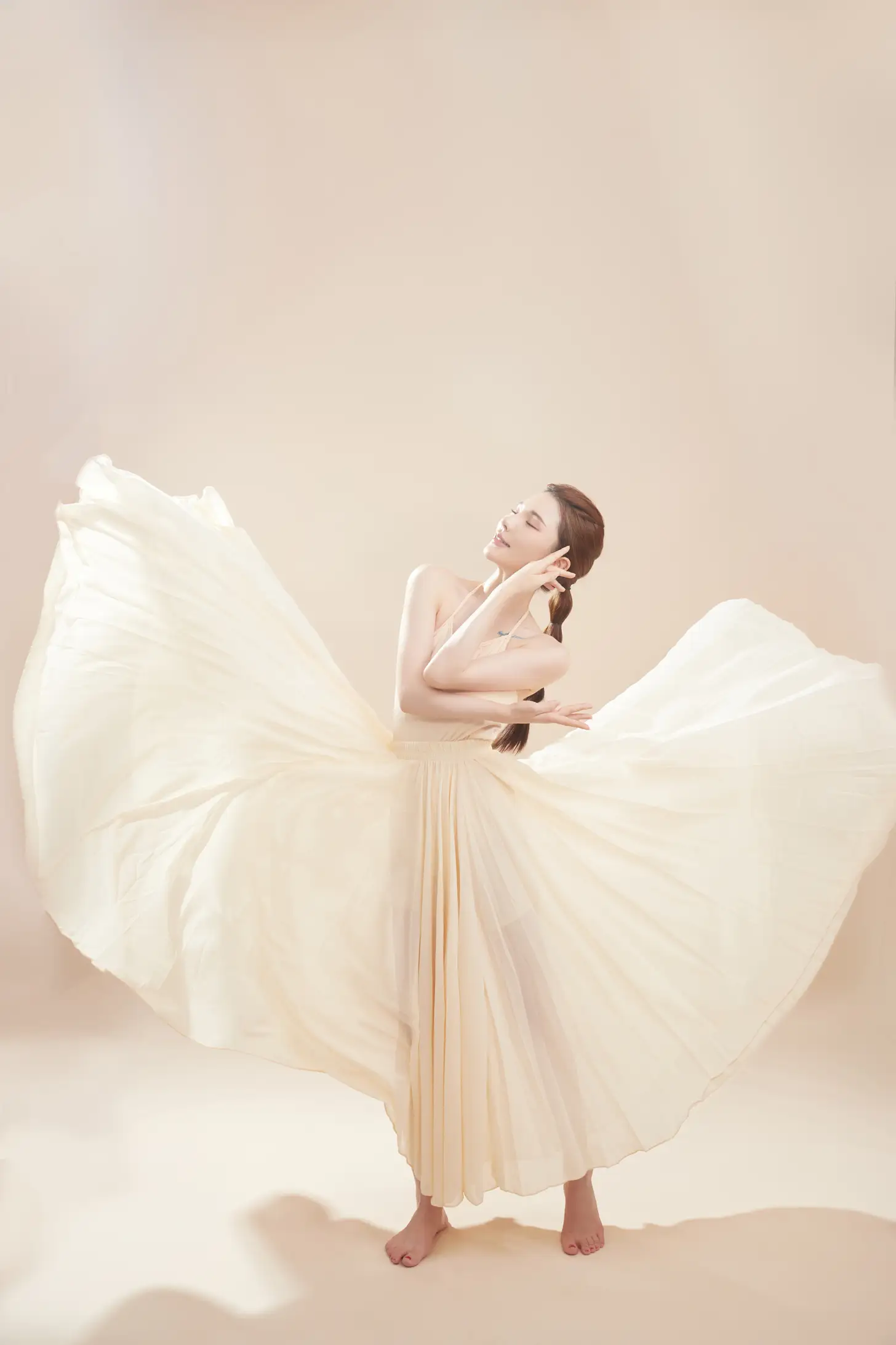 [YITUYU] 2022.09.19 VOL.1990 — Skirt Ao Jiaojun#[22P]-9