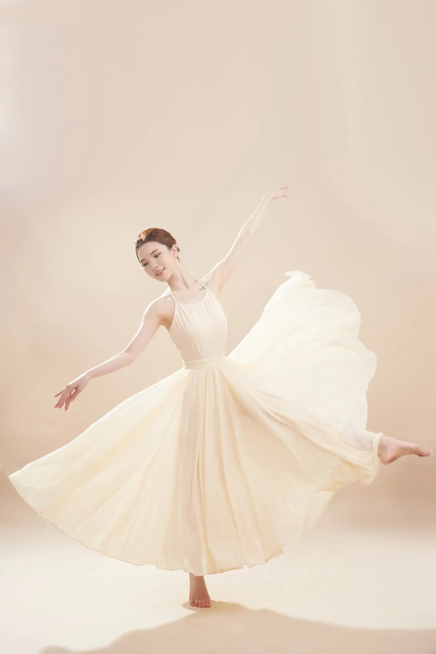 [YITUYU] 2022.09.19 VOL.1990 — Skirt Ao Jiaojun#[22P]-2