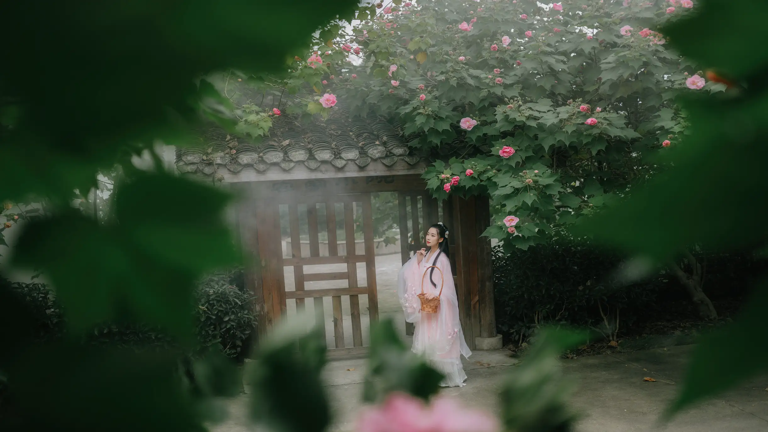 [YITUYU] 2022.05.31 Vol.1038 – White Butterfly Mu Jingshu#[22P]-1