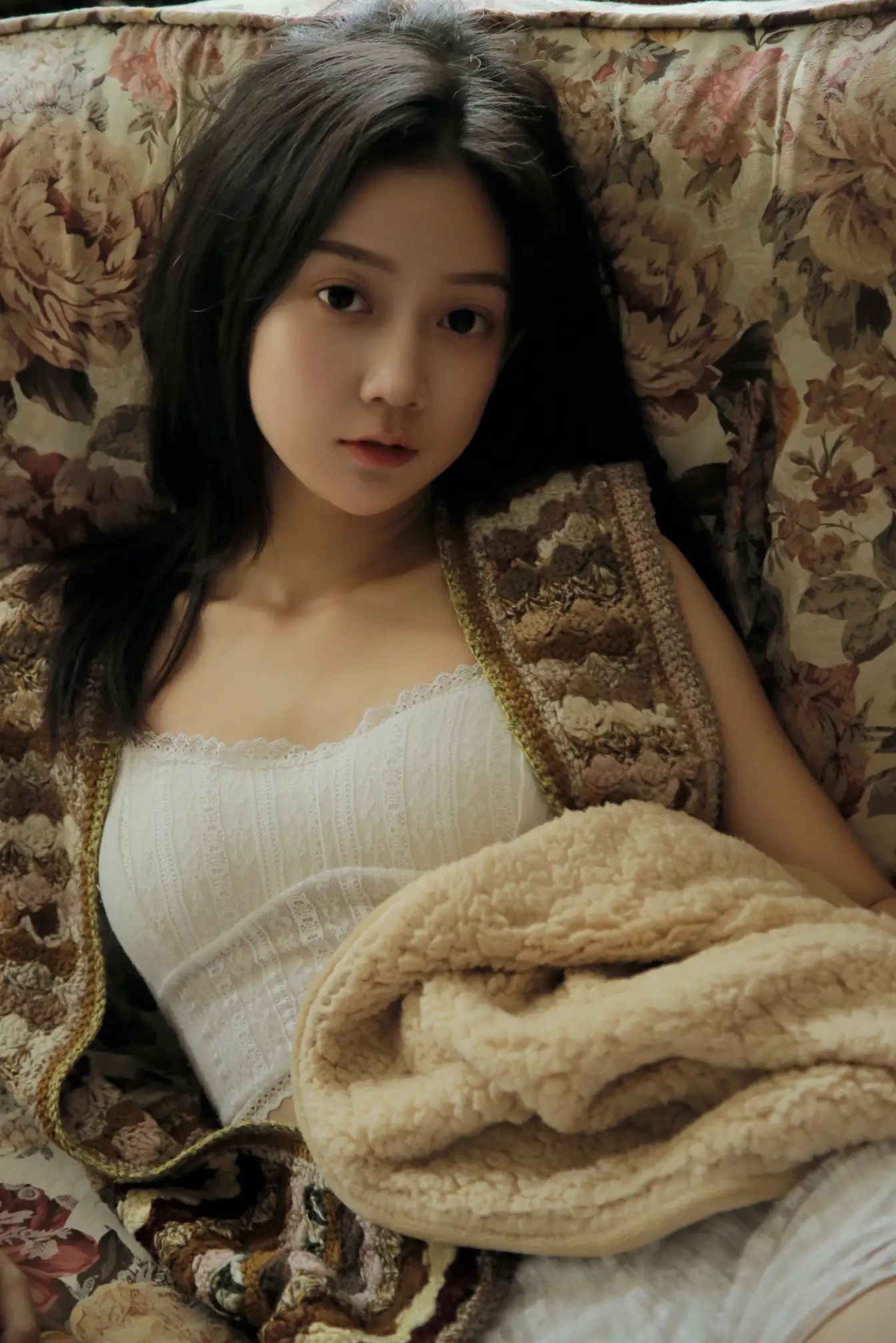 [YITUYU] 2022.11.15 Vol.2445 – Thrilling Cute week zz#[27P]-1